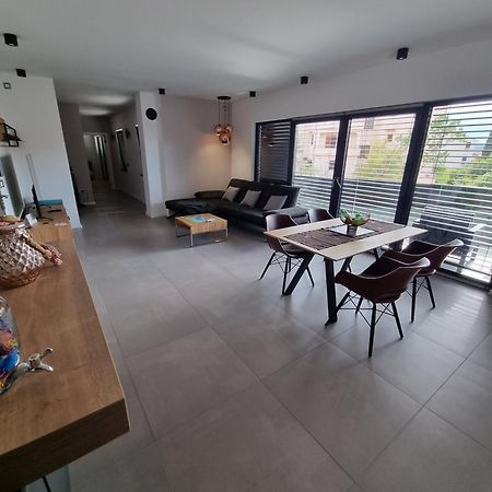Villa Aurea Apartments Malinska De Luxe Eksteriør bilde